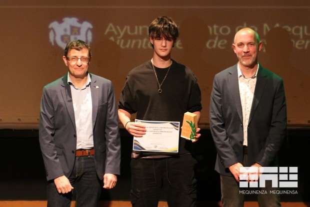 Becas Deportivas 2024